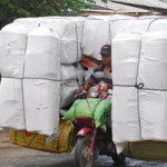 Tin tức trong ngày - Xe thồ hàng lút mặt tài xế chỉ có ở miền Tây