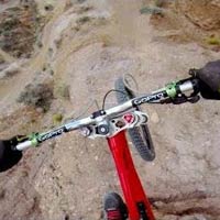 Thể thao - Lộn nhào ngoạn mục, 3 ngày 5 triệu lượt xem trên Youtube