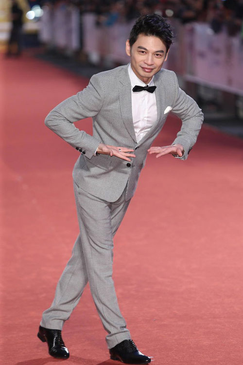 "Bấn loạn" vì vòng 1 của sao Đài - 5