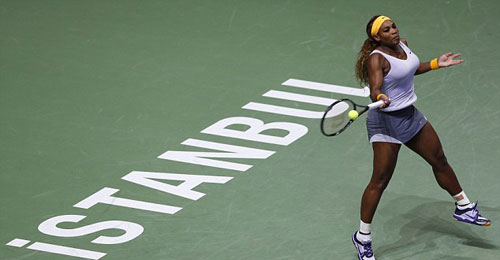 Serena - Jankovic: Sóng gió đầu tiên (BK WTA Championships) - 1
