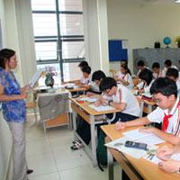 Giáo dục - du học - Tích hợp môn học, làm bộ SGK chuẩn