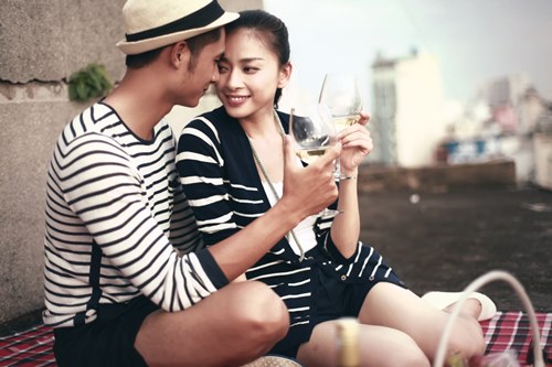 MV mới Vân Ngô ngập tràn cảnh "yêu" - 2