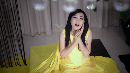 Phương Thanh phá lệ hôn bạn diễn - 11