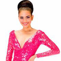 Người mẫu - Hoa hậu - Trương Thị May "ghi điểm" với váy dạ hội