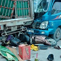 Tin tức trong ngày - Xe điên gây tai nạn thảm khốc, 2 người tử vong