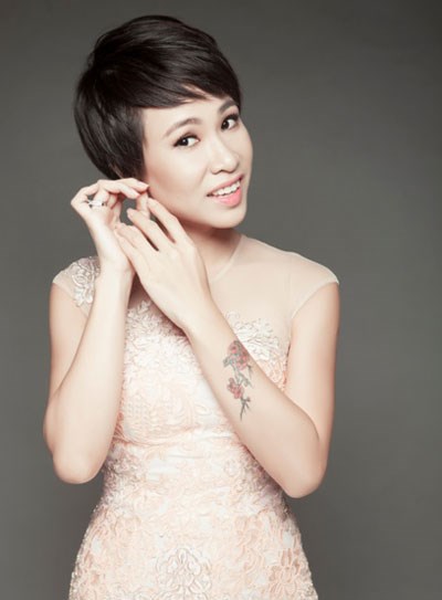 Uyên Linh làm đêm nhạc sau scandal - 3