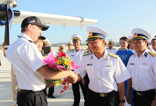 Hải quân Việt Nam lần đầu tiên nhận thủy phi cơ - 1