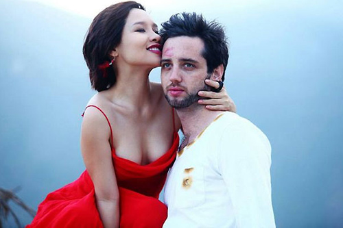 Những bộ ảnh cưới như mơ của sao Việt 2013 - 12