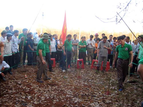 “Cậu Thủy” làm giả hài cốt liệt sĩ ở nhiều nơi - 2