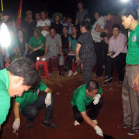 Tin tức trong ngày - “Cậu Thủy” làm giả hài cốt liệt sĩ ở nhiều nơi