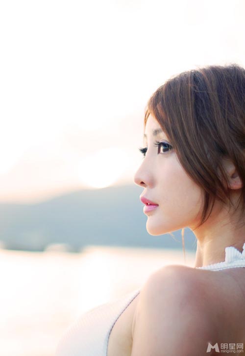 Siêu vòng 1 tung tăng khoe dáng ngọc - 2