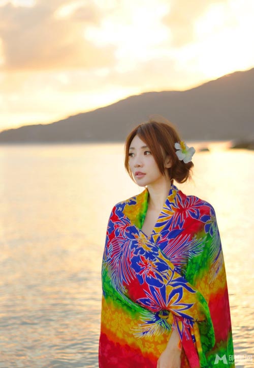 Siêu vòng 1 tung tăng khoe dáng ngọc - 1