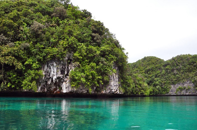 Mặc dù hiện nay không có người ở, nhưng trước đây đảo Rock đã từng là khu định cư Palau.
