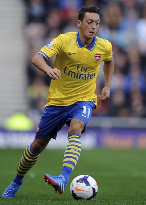 Những ông hoàng chuyền bóng ở châu Âu - 1