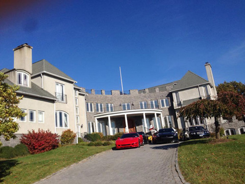 Lóa mắt dinh cơ bạc tỷ của sao Hải ngoại - 2