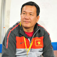 Bóng đá - Chuyện “kỳ bí” ở sân bóng xứ ta