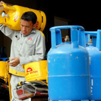 Thị trường - Tiêu dùng - Gas bán lẻ tăng 18.000 đồng/bình