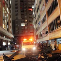 Tin tức trong ngày - Tìm người yêu không thấy, nhảy lầu tự tử