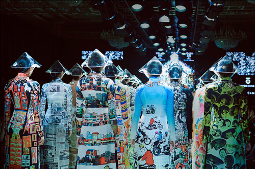 Thổn thức vì áo dài "made in Sài Gòn" - 16