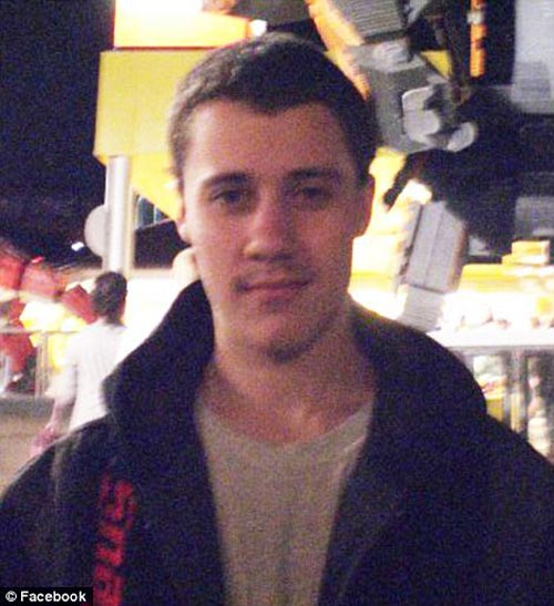 Mỹ: Đấu súng dữ dội tại sân bay, 1 người chết - 2