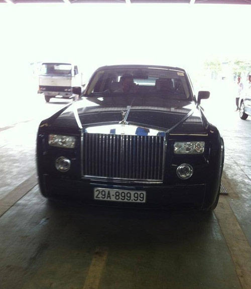 Xế hộp biển tứ quý, ngũ quý trên đường phố Hà Nội - 5