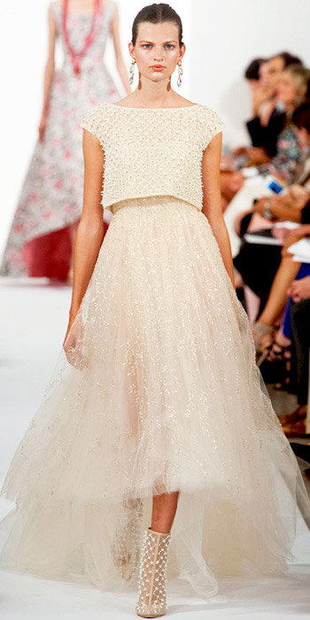 15 thiết kế hiện đại cho cô dâu 2013 - 14