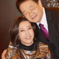 Ngôi sao điện ảnh - U60 Lưu Hiểu Khánh được chồng gọi "cún con"