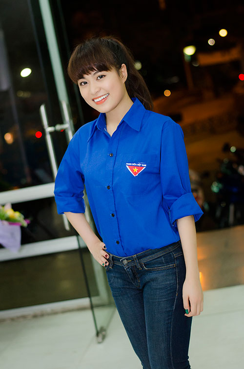 "Gái hư" V-biz ngoan bất ngờ - 5