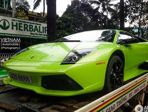 “Bò xanh” Murcielago biển “độc” Việt Nam lên báo Tây - 6