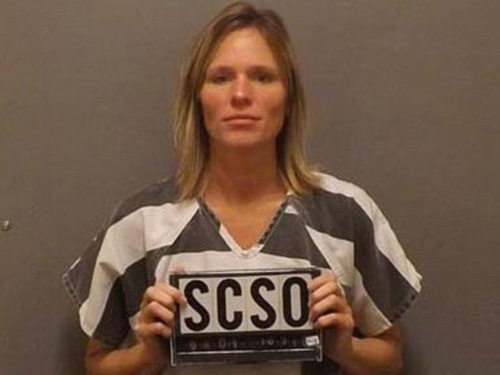 Mỹ: Bảo mẫu ném chết bé gái 3 tuổi - 2