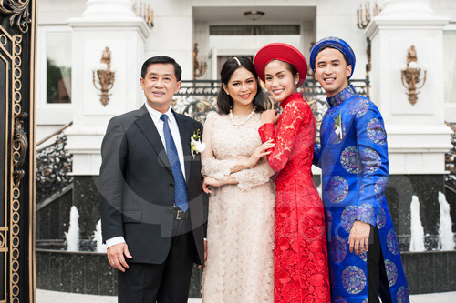 Hà Tăng bồi hồi nhớ 1 năm ngày cưới - 2