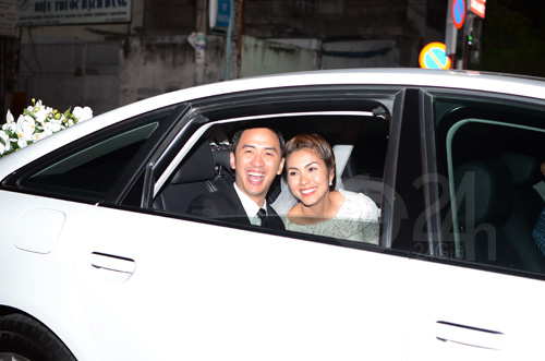 Hà Tăng bồi hồi nhớ 1 năm ngày cưới - 4