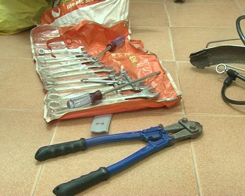 Tóm gọn băng trộm “người nhện” tại TP Huế - 2