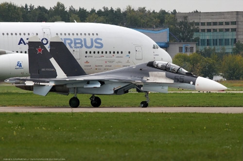 Cận cảnh "sát thủ bầu trời" Su-30SM - 4