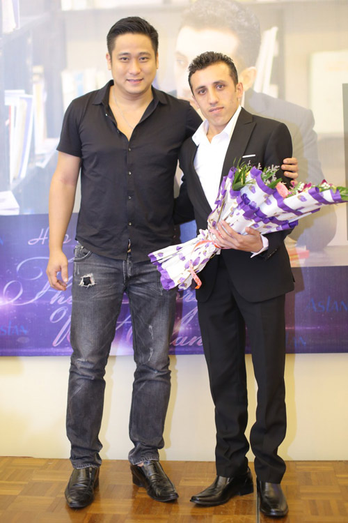 Trai Thổ Nhĩ Kỳ ra album “lạ” bằng tiếng Việt - 7