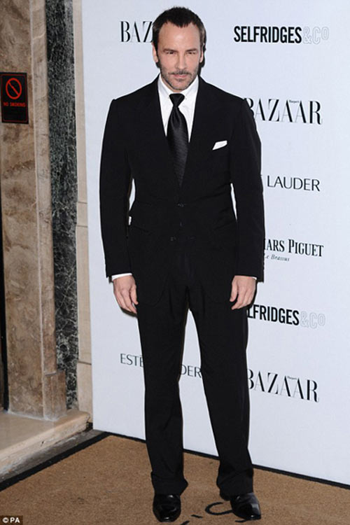 Sửng sốt con trai lớn của Victoria Beckham - 12