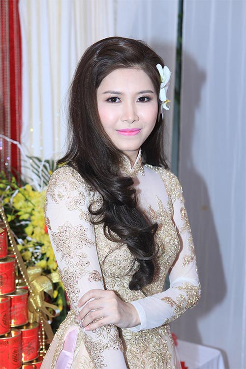 Đăng Khôi hôn vợ thắm thiết trong lễ đính hôn - 10