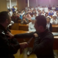 Sức khỏe đời sống - Bệnh viện dạy võ cho bác sĩ để đối phó bệnh nhân!