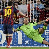 Bóng đá - Video: Messi tỏa sáng trước Milan