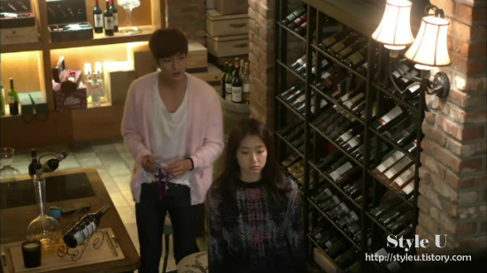 Lóa mắt biệt thự “người thừa kế” Lee Min Ho - 5