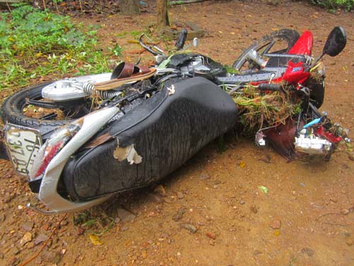 Thầy giáo bị lũ cuốn: Mở rộng phạm vi tìm kiếm - 2