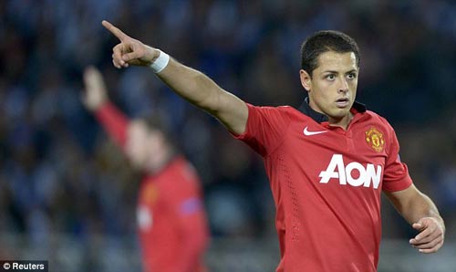 Arsenal dạm hỏi Chicharito trước đại chiến - 1