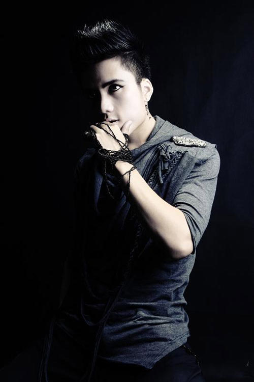 Sao Nhật ký Vàng Anh "thay da đổi thịt" - 14