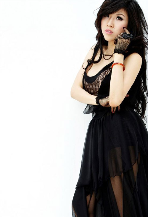 Sao Nhật ký Vàng Anh "thay da đổi thịt" - 5