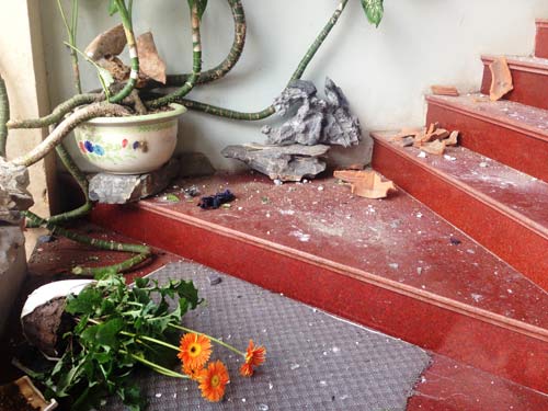 Nổ mìn ở khách sạn, cả khu dân cư rúng động - 2