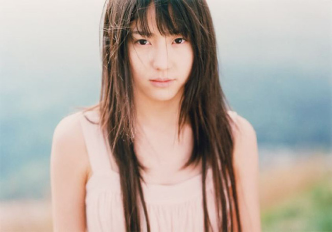 Masami Nagasawa từng thổ lộ cô không thích “khoe da thịt” trên màn ảnh, nhưng từ cuối năm 2011, người đẹp có sự thay đổi.
