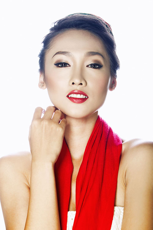 Sắc lẹm ánh nhìn với mắt nước - 11