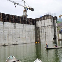 Tin tức trong ngày - Nứt đập thủy điện ngàn tỷ ở Quảng Ngãi