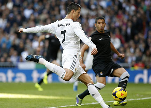 Ronaldo: Cỗ máy ghi bàn của năm 2013 - 1