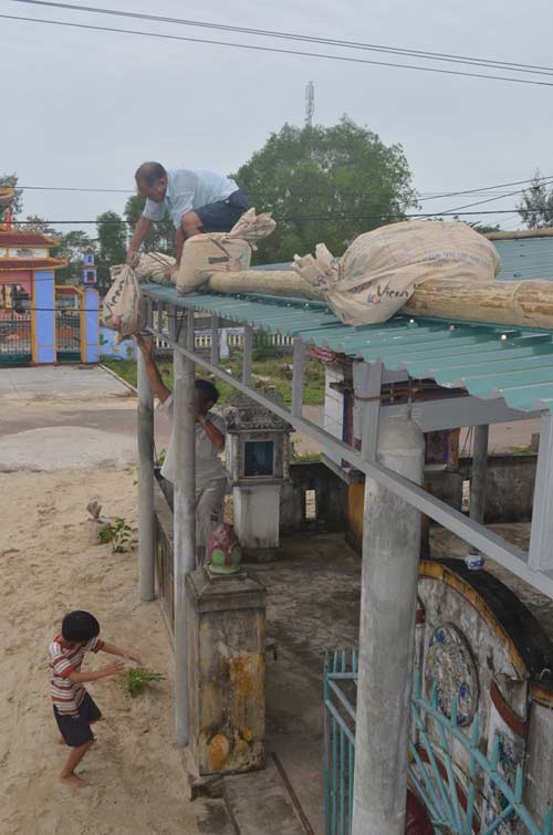 Trực tiếp: Bão Haiyan áp sát Hải Phòng, Quảng Ninh - 22